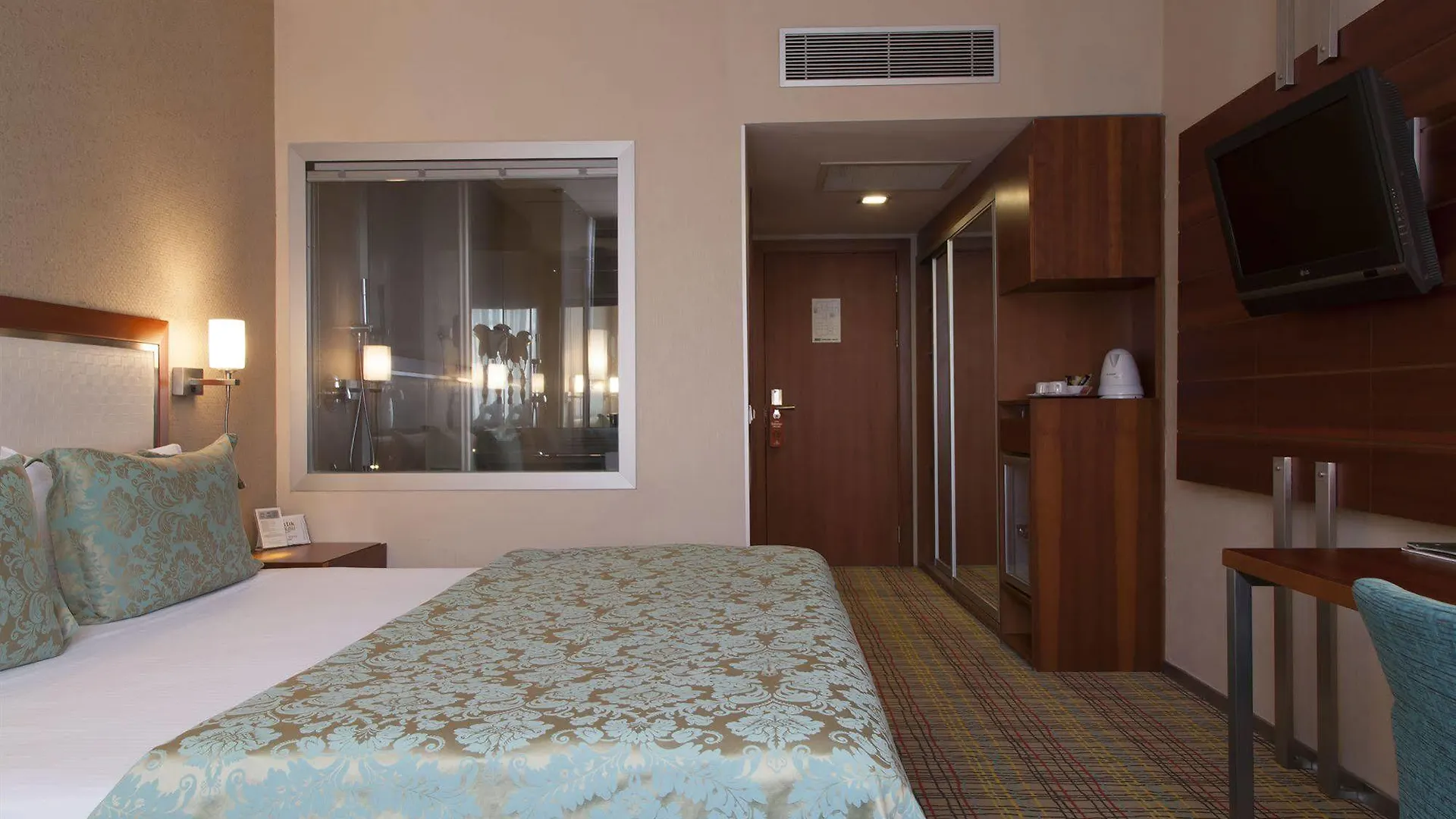 Hotel Houston أنقرة 4*,  تركيا